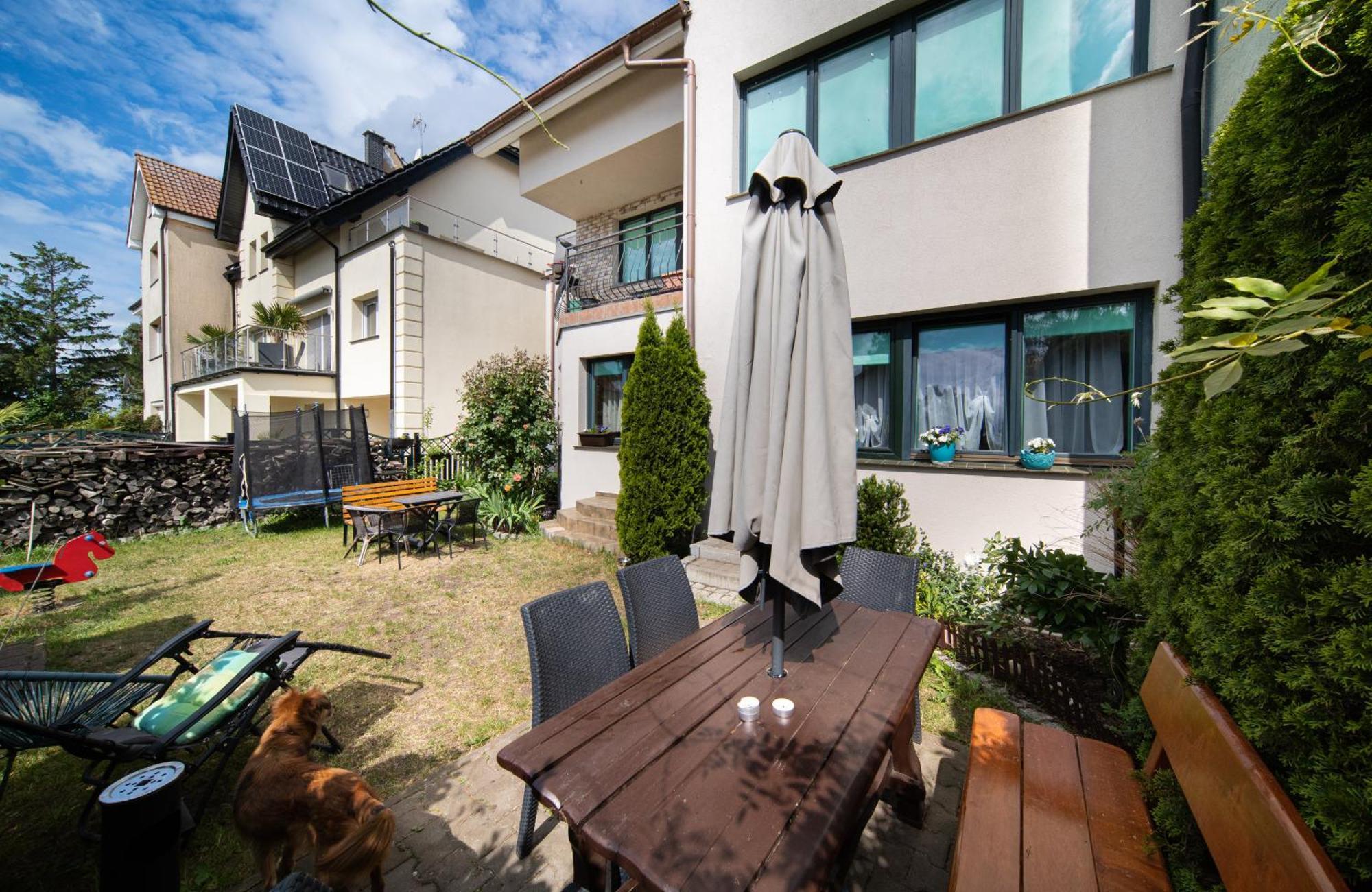 Sloneczne Pokoje Dziwnówek Exteriör bild